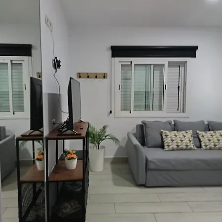 アパート Kyomu El Pilar サン・クリストバル・デ・ラ・ラグーナ