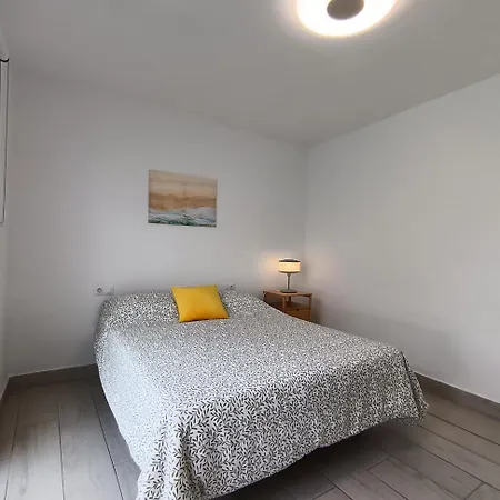 Kyomu El Pilar アパート *