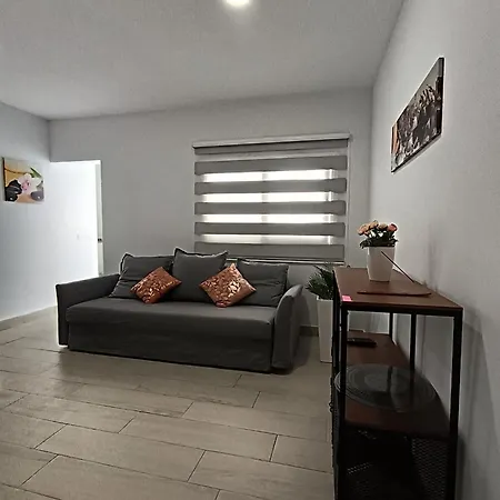 Kyomu El Pilar Apartment