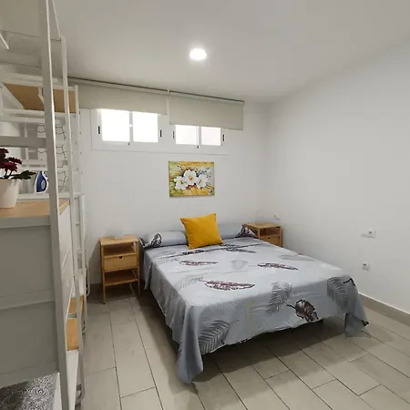 Apartment Kyomu El Pilar *
